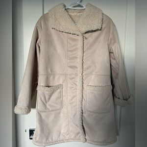 Uniqlo size 13 cream colored coat